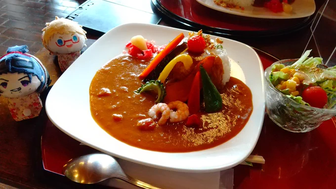 やっときた～!!!山奥で海老トマトカレー頼む俺たち() 
