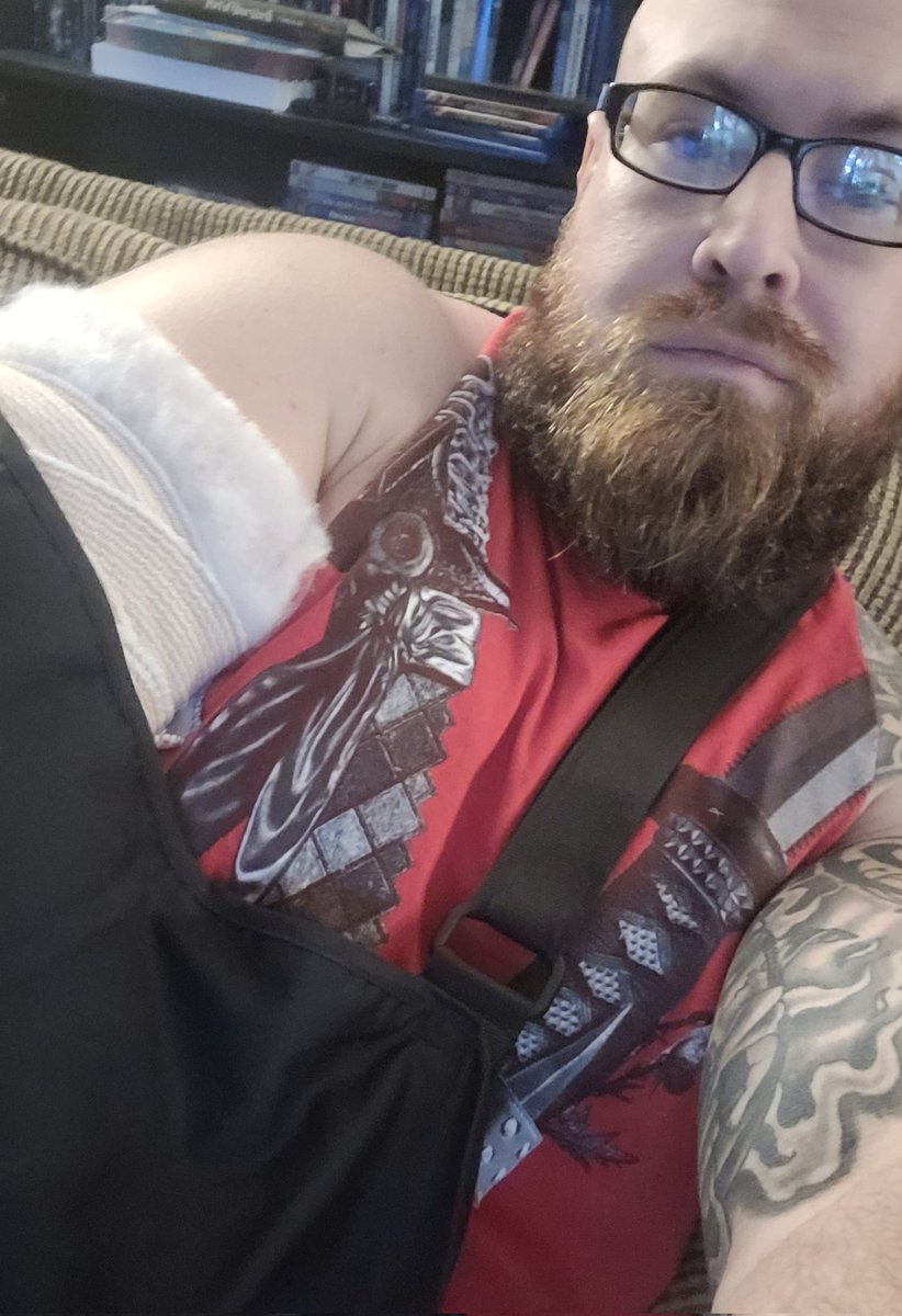 SuplexTheWorld's tweet photo. In a sling until next week then in a brace going forward through rehab and the healing process. This is where the road to the comeback begins.
#Recover #Reclaim #TheComeback #Project217 #ControlYourNarrative #ThisIsMyStory #IControlMyNarrative https://t.co/QptPwAUXb9