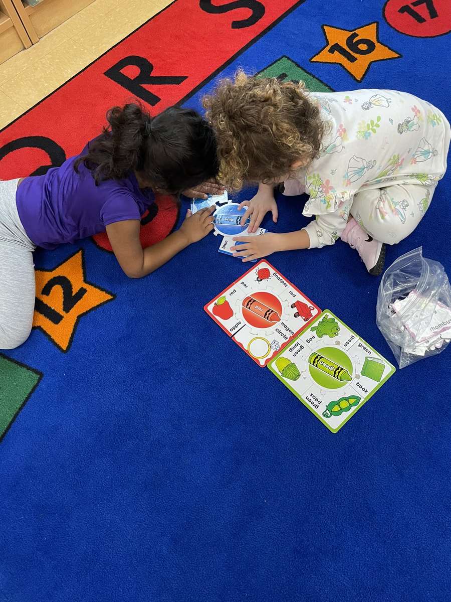 MrsShapiroK15's tweet photo. Math centers! @BetsyRossMahwah https://t.co/Tg33UDdgd8