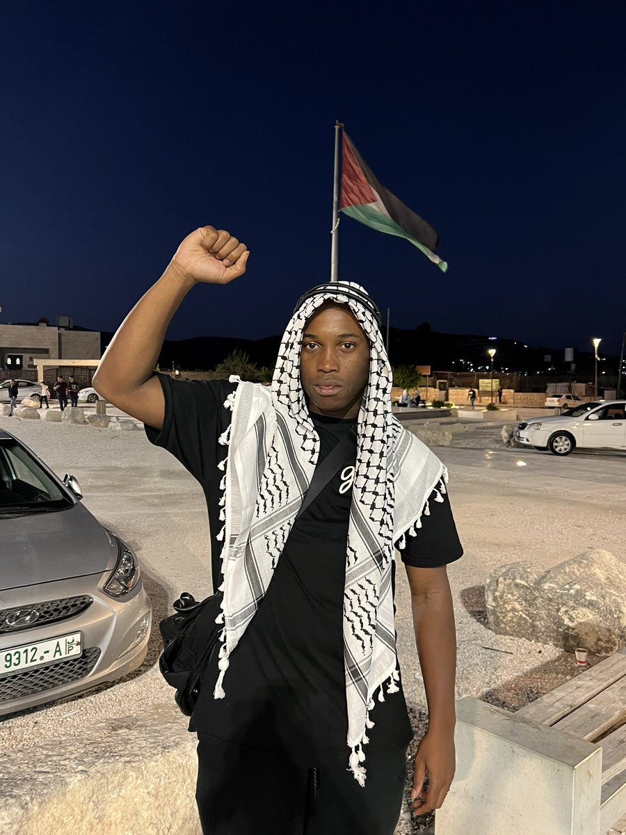 BOBBBY021's tweet photo. ANTISIONISTA PALESTINA LIBRE ARAFAT https://t.co/1NVAnEdCXg