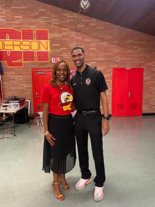 Nat Q. Henderson Elementary tweet media