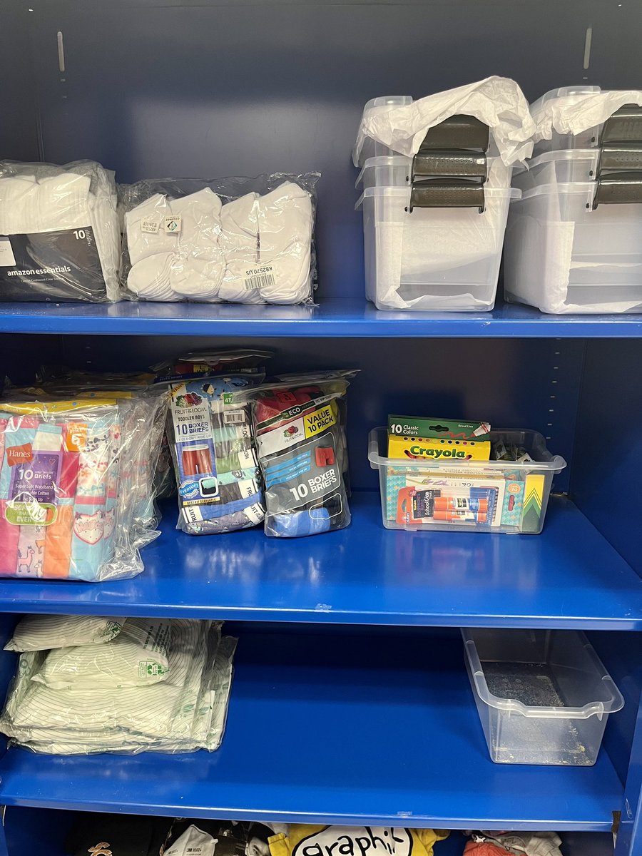 LINDENnjES4's tweet photo. We are pleased to announce the creation of School Four's "Care Closet"! Through the generosity &amp; support of several local donors, including Columbia Bank, we’re able to provide resources for our Ss to ensure a successful school day! #WeRoarAtSchool4 @ClearyLPS @suzanne_olivero https://t.co/SaP0ie87cH