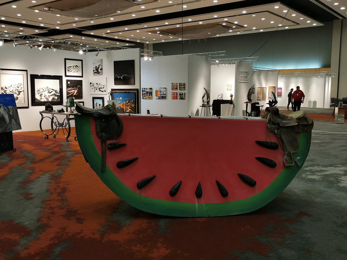 Making some improvements to the watermelon seesaw we built for burning man. It was featured at the Reno-Taho international art show along side works by #JacksonPaulock and #DrSeuss

#installation #weirdartprojects #festivalart #burningmanproject #dustorbust #canadianart