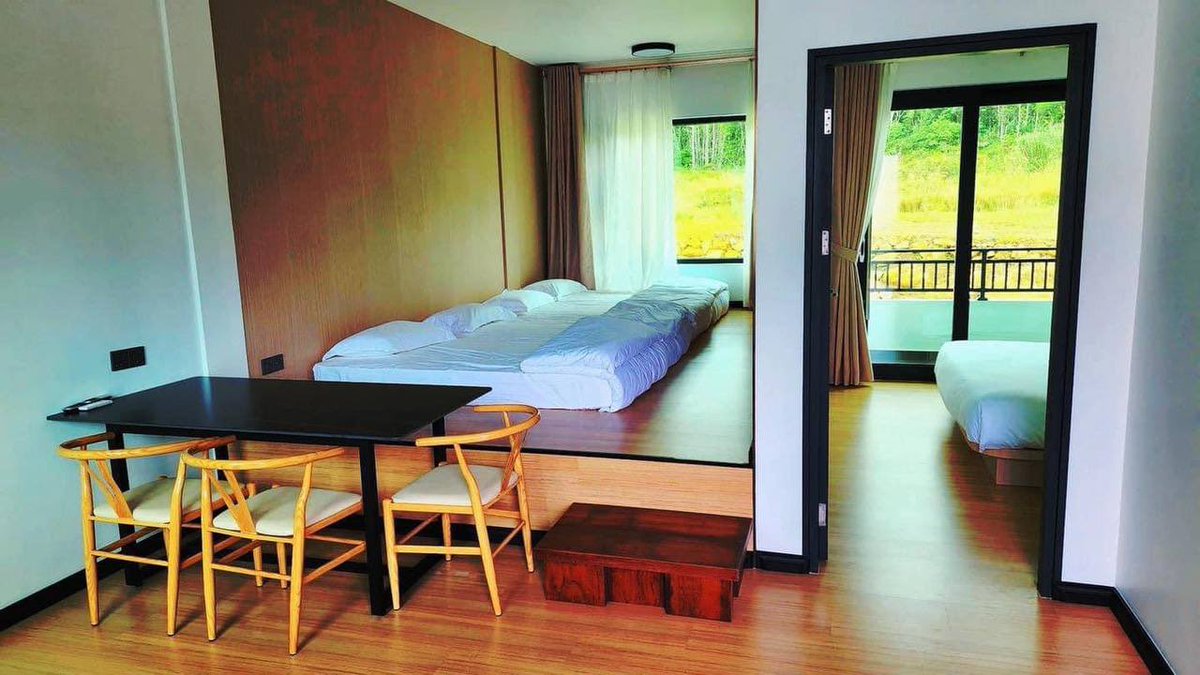lokalisstay's tweet photo. Resort baru dekat Kundang Sabah. Serius cantik. Nama resort Ausvilla. View takyah cakaplah, surr giler nampak Gunung Kinabalu. Bookmark cepat, nanti boleh stay sini bila ke Kundasang. 😍

📍Ausvilla, Mount Kinabalu, Kundasang Sabah https://t.co/RQKlPwgxKu