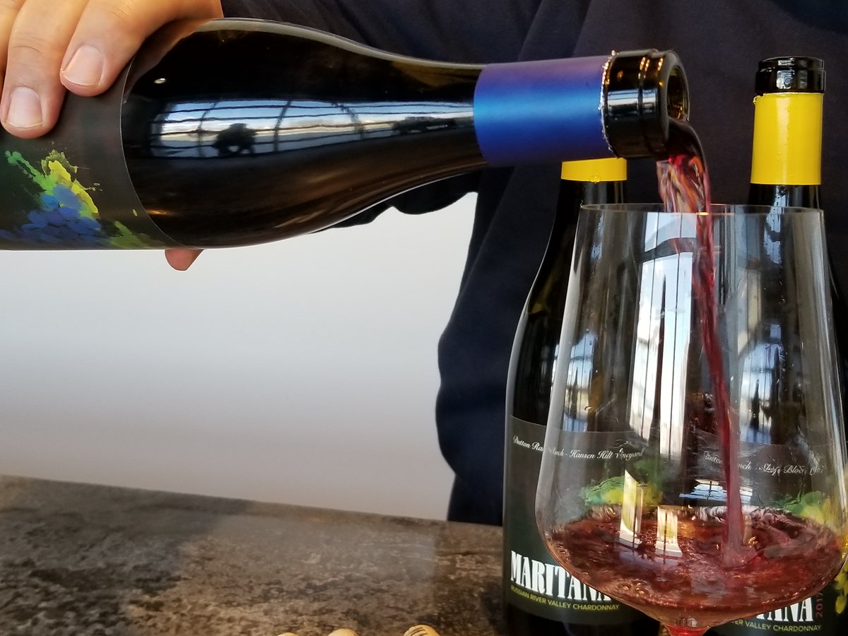 amylieberfarb's tweet photo. This afternoon powered by Pinot. https://t.co/g9e1JGdk1M