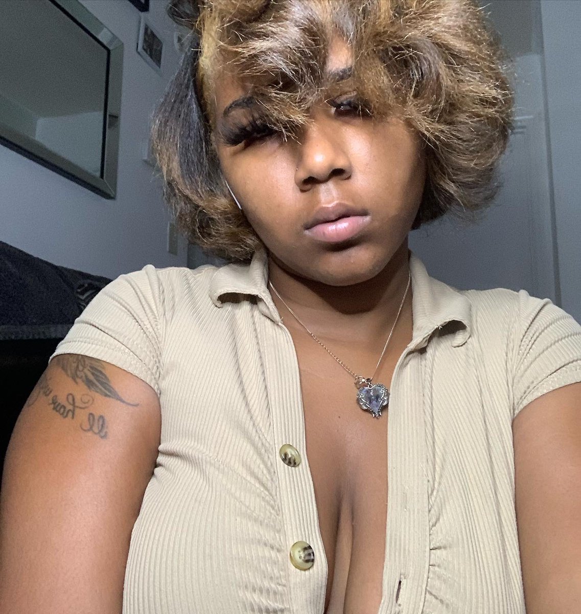 biggstallion_'s tweet photo. updating my “that’s her” pics😮‍💨 https://t.co/gMoGcPnDca