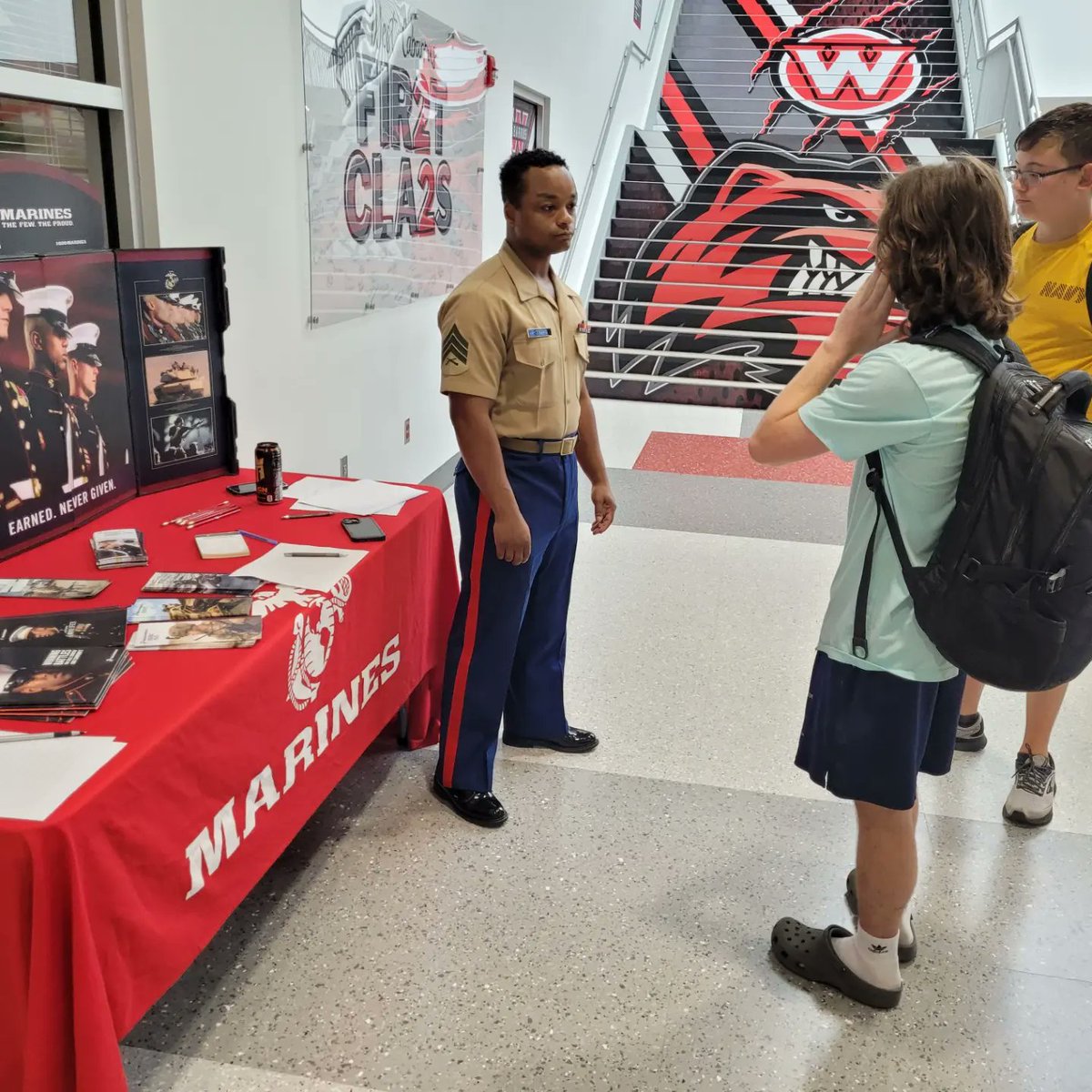 WCHS_CTE's tweet photo. Special thanks to Sgt. Pittman of the @usmarinecorps for being a part of our new "Lunch &amp; Learn Series" connecting students w/ future career options hosted by our Career Development Coordinator. Students, 👀 for more "Lunch &amp; Learn" opportunities throughout the year. @CabarrusCTE https://t.co/UmgjJ83jDm