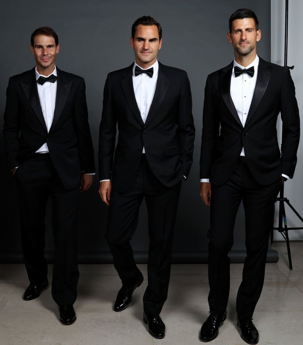 UniversTennis's tweet photo. 👑 Nadal | Federer | Djokovic 👑

🌟 3329 victoires
🌟 283 titres
🌟 63 Grands Chelems
🌟 102 Masters 1000
🌟 892 semaines (17 ans) en tant que n°1

LES GOATs. 🐐🐐🐐 https://t.co/URbsFUCW5N