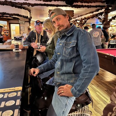 BPribb's tweet photo. #NewProfilePic https://t.co/q4q5U8JIE2