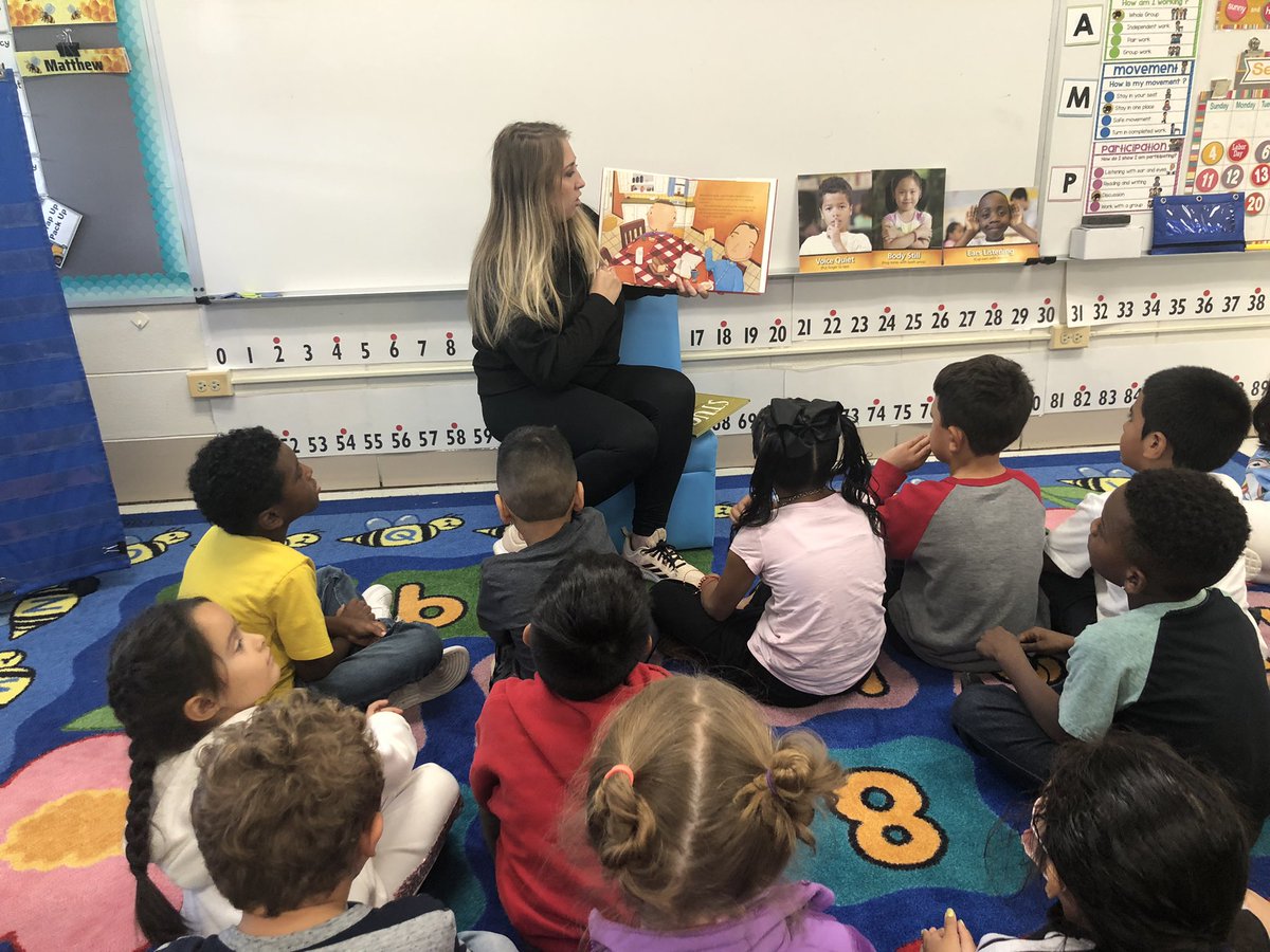 Mrs_MPeluso's tweet photo. Shout out to our first Mystery Reader in first grade! The kids loved listening to Mrs. Cacucciolo read Enemy Pie and Stuck #ASD4ALL #proud4ardmore https://t.co/T2nfLiEaYC