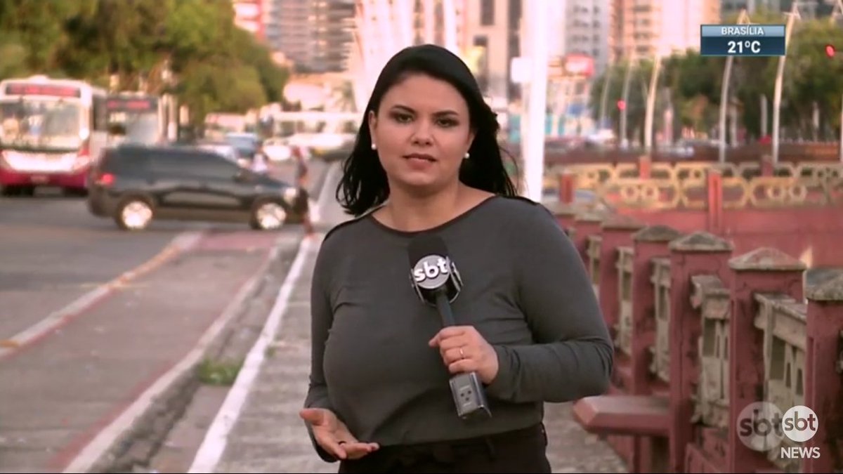 De hoje <a href="/NaraBand/">Nara Bandeira</a>