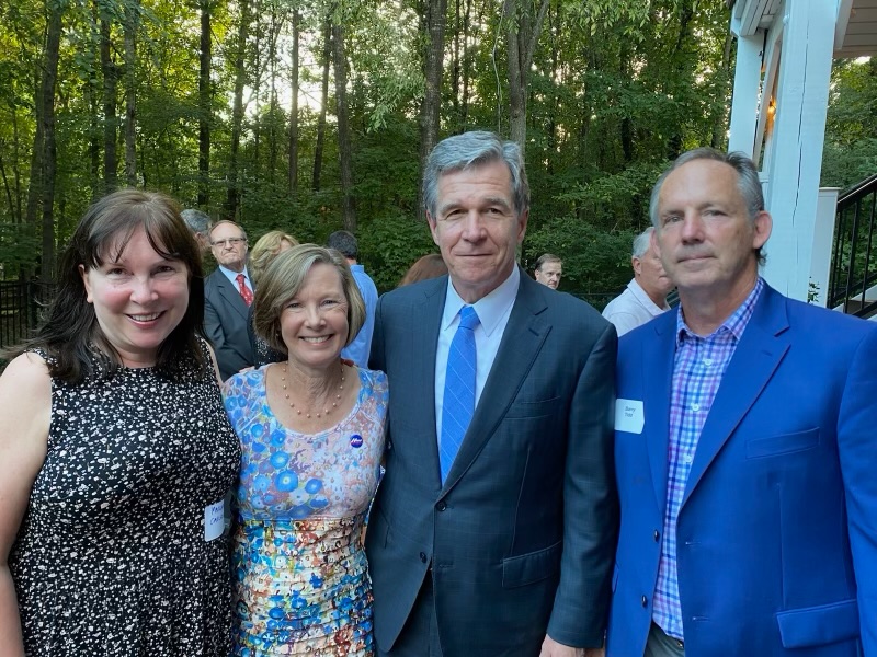 HuntforNC's tweet photo. A wonderful evening in support of Laura Budd for House. 

Second photo featuring: County Commissioner Susan Rodriquez-McDowell, Rep Christy Clark, Rep. Mary Belk, Laura Budd, Rep Becky Carney, Rep Carolyn Logan. https://t.co/QBhQEMWadp