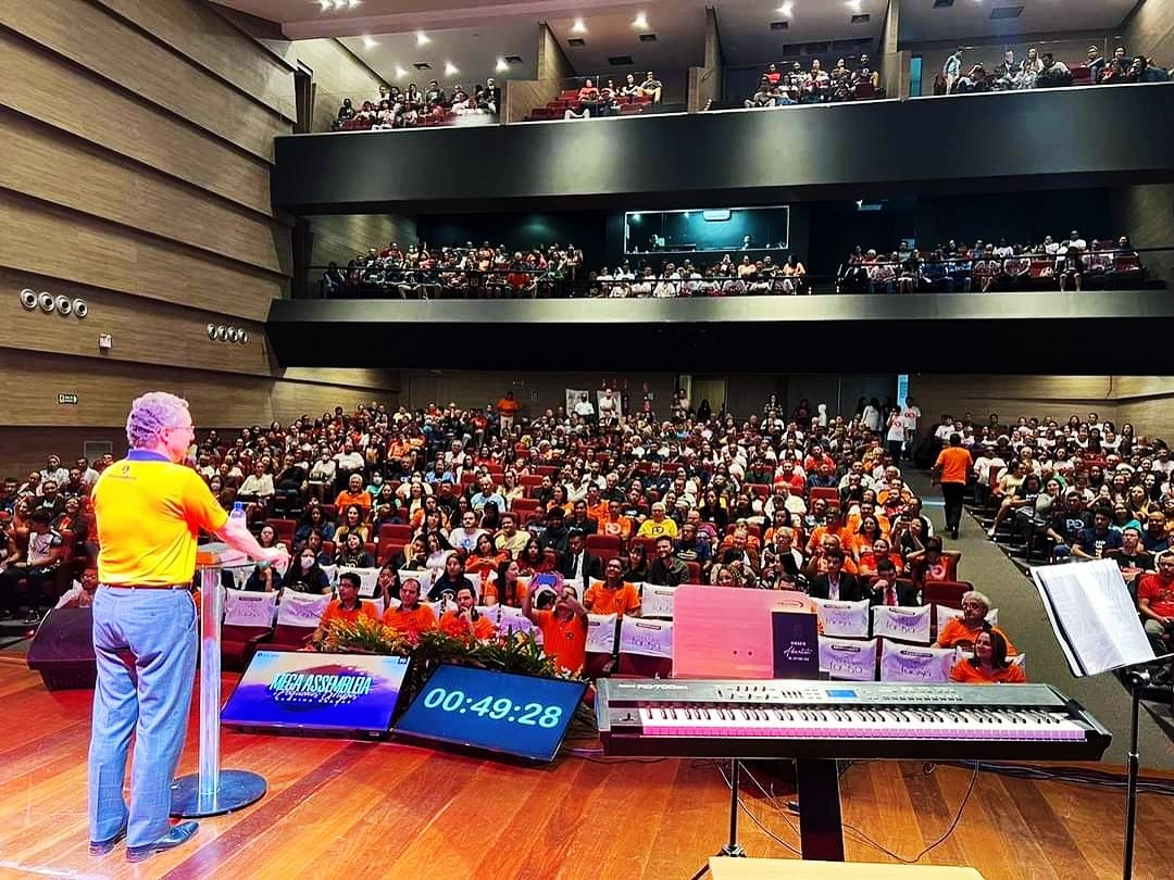 presidenciadsa's tweet photo. Mega Assembléia de Pequenos Grupos na região de Campina Grande, Paraíba (@AdventistasMN). Uma celebração com testemunho, louvor, pregação da palavra e batismo. https://t.co/zX05xkbXu4