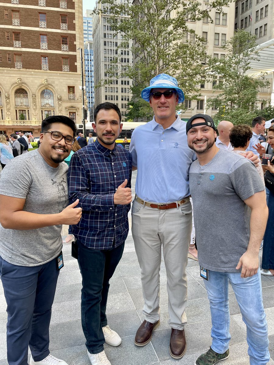 Carlos8Ramirez's tweet photo. Fiesta in the District! #LifeAtATT https://t.co/2o2TJ4A9nH