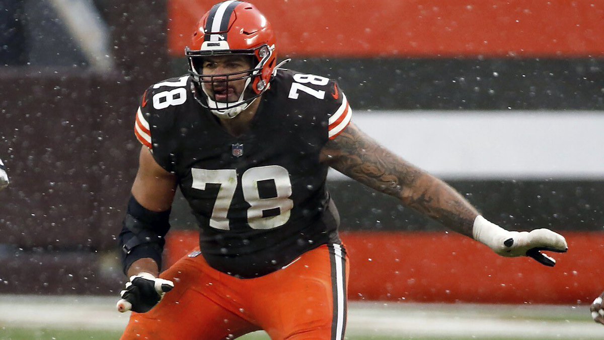 RZSL_Insider's tweet photo. Per league sources another huge trade is being finalized involving both players and draft picks for the Cleveland Browns and Washington Commanders. T Jack Conklin would be heading to Washington while Commanders WR Curtis Samuel would be on his way to Cleveland. https://t.co/8ER0HxwHvb