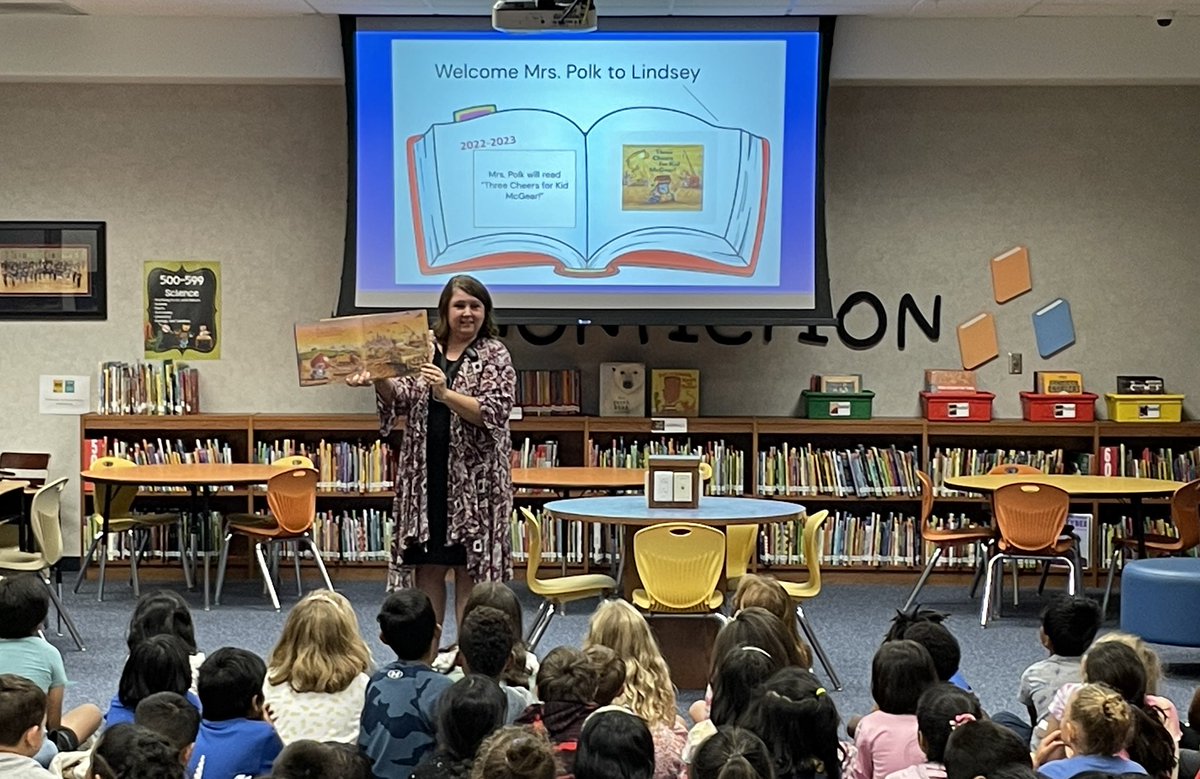 2nd graders enjoyed having our community reader, Mrs. Polk, read to them for our ALLen Reads program.  Thank you for coming to Lindsey! <a href="/LindseyElem/">Lindsey  Elementary</a> <a href="/StacyPolk10/">Stacy Polk</a> <a href="/star_artists/">Lone Star Studio</a> <a href="/BeaneyPE/">Connie Beaney</a>