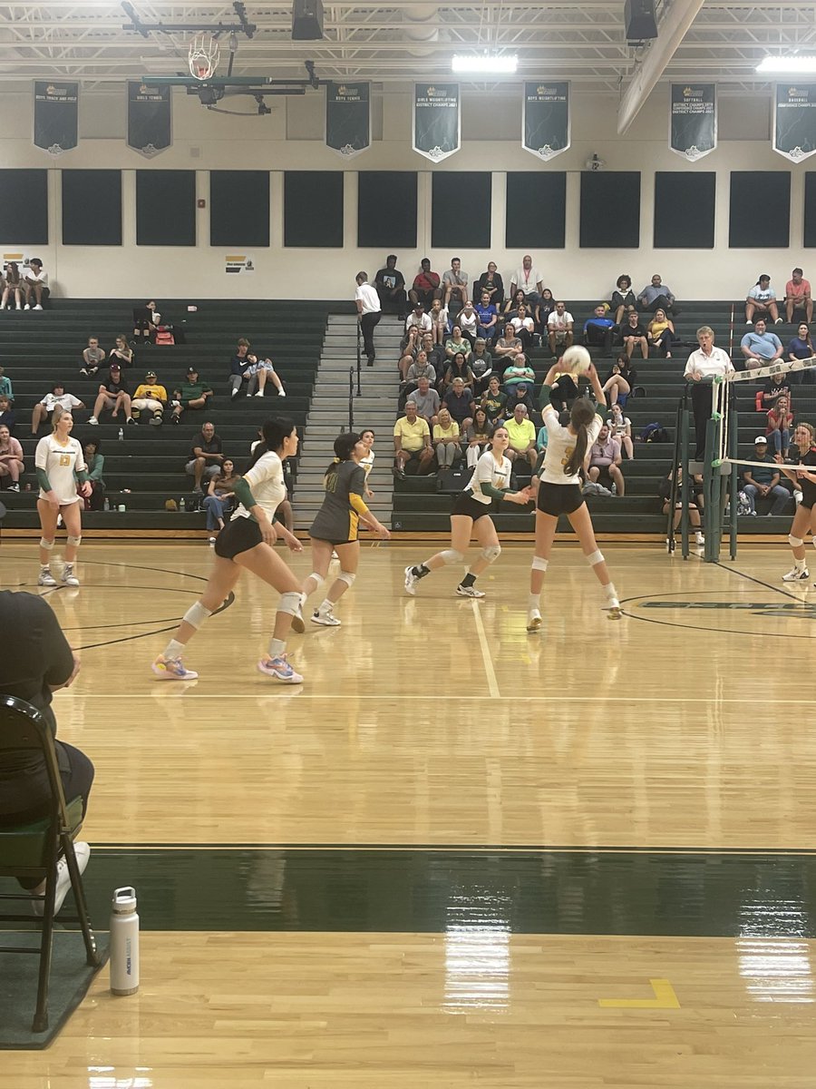 Varsity Volleyball vs Pasco tonight! Go Coyotes! <a href="/CCHS_Sport/">Cypress Creek High School Athletics</a> #TheCoyoteWay