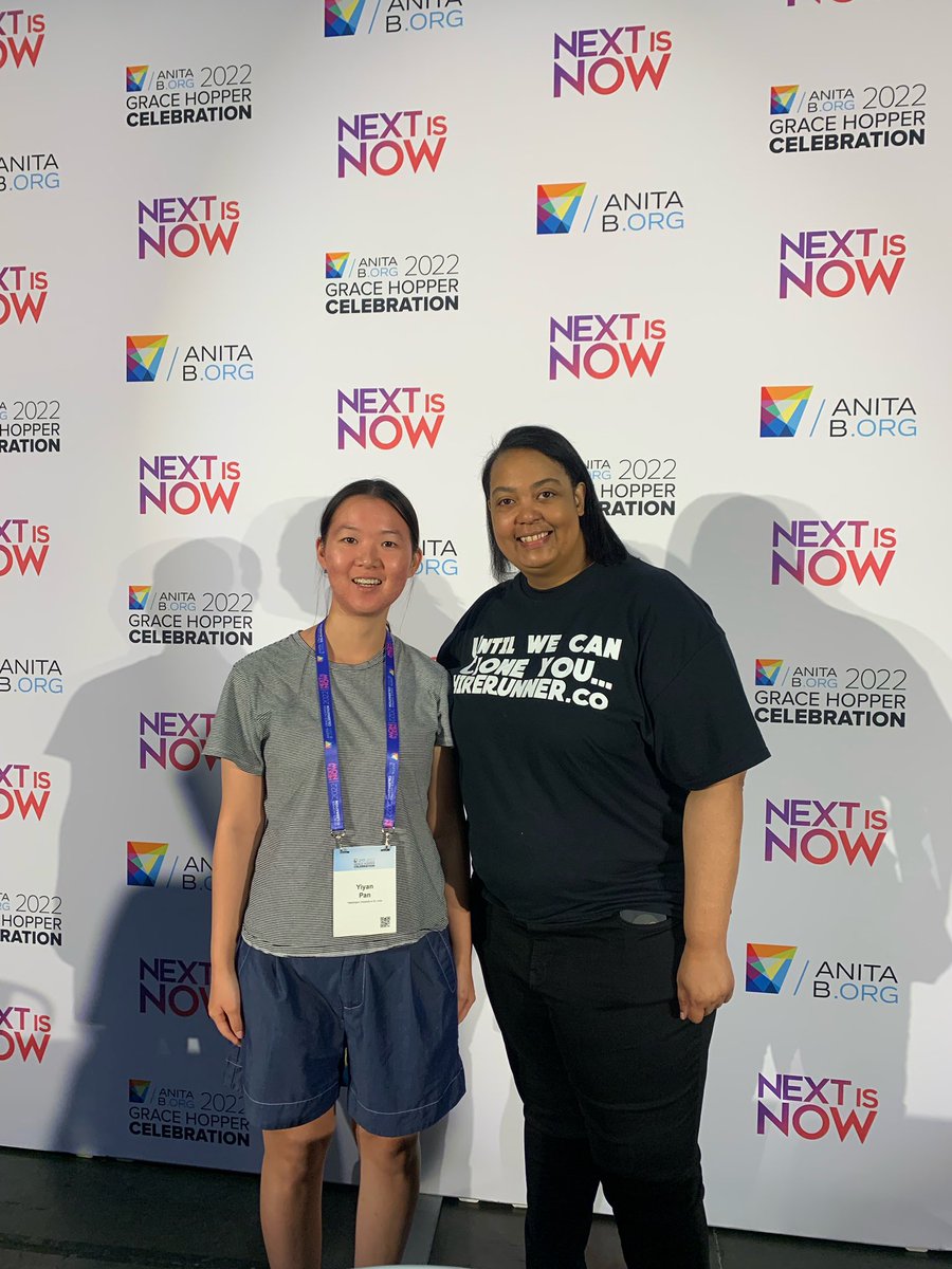 I have been following Arlan <a href="/ArlanWasHere/">Arlan 👊🏾</a>  on twitter for a while and I never thought I could actually met her in person.  But here I am today  in #GHC22 and taking photo with her! Will definitely read her book soon.