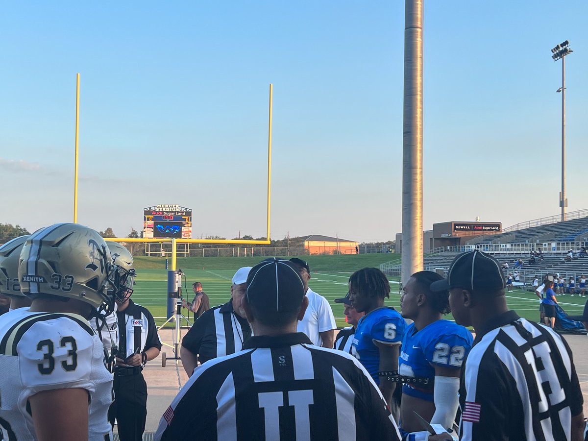 Thursday night lights Willowridge style. #blazeblue #Eaglepride