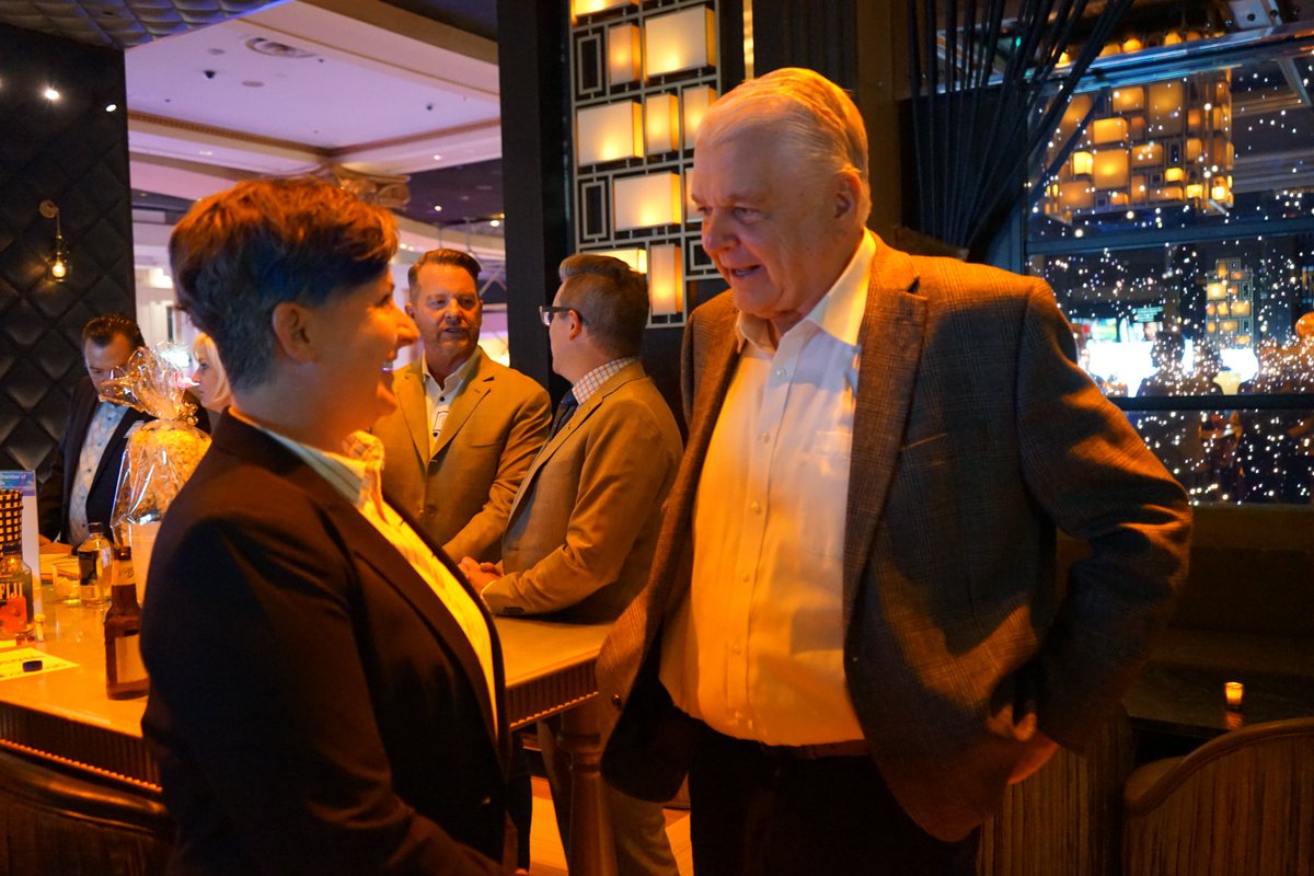 SteveSisolak tweet picture