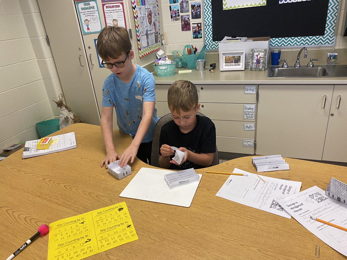 MrsPaulson2's tweet photo. Engineers hard at work discovering… How can you keep a house from blowing away in a storm? https://t.co/qfnmONQcM9