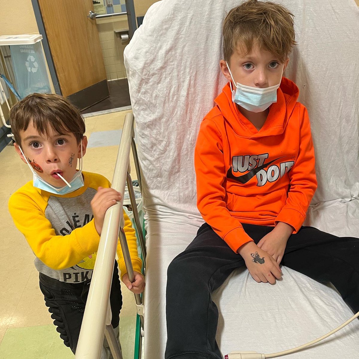 JillNicolini's tweet photo. Going to be a long night #austinthomas is a #sickboy👦with bad #bellyache @StonyBrookMed but Jack is happy 😃 because he got Halloween 🎃 🩻 tattoos! 😂 https://t.co/v9cf2pvdJn