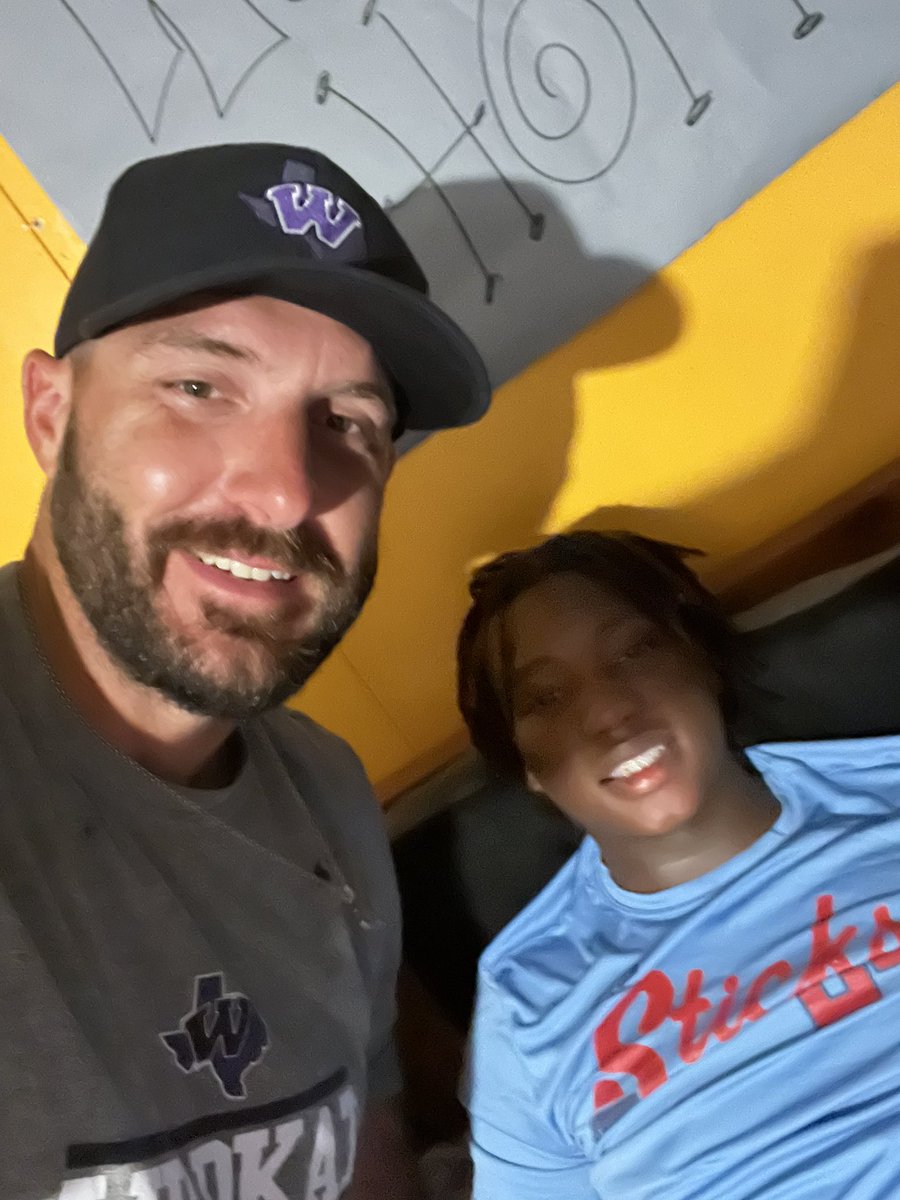 CoachTMiller18's tweet photo. My dawg finally made it home and is recovering nicely! Surgery went well and we will have him back on the field in no time! Reach out to your boy @T3rriLawrence and show him some love!!! Whole village needs to rally behind him in his recovery!#4TheDub https://t.co/ZOLsoTIsud