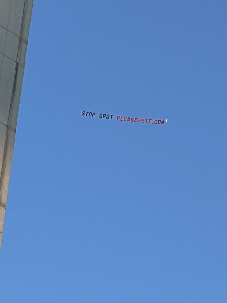 Earthworks's tweet photo. An airplane flies over the Texas Tribune Festival in Austin, TX before @SecretaryPete's keynote. Pete has the authority to reject six offshore oil and gas export facilities that would harm the health of residents, increase energy costs, and make #climatechange worse. #PleasePete https://t.co/NMBCSd7CvG