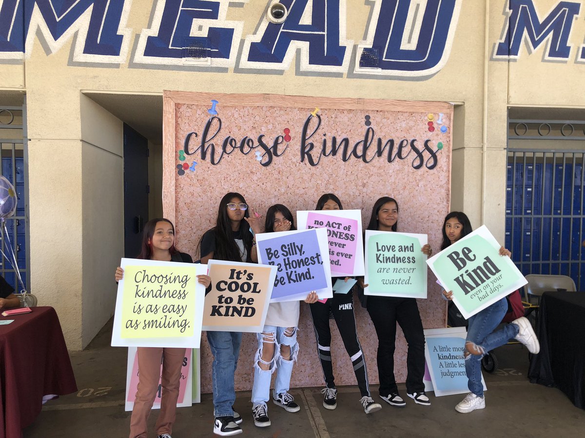 Sunnymead Middle School tweet media