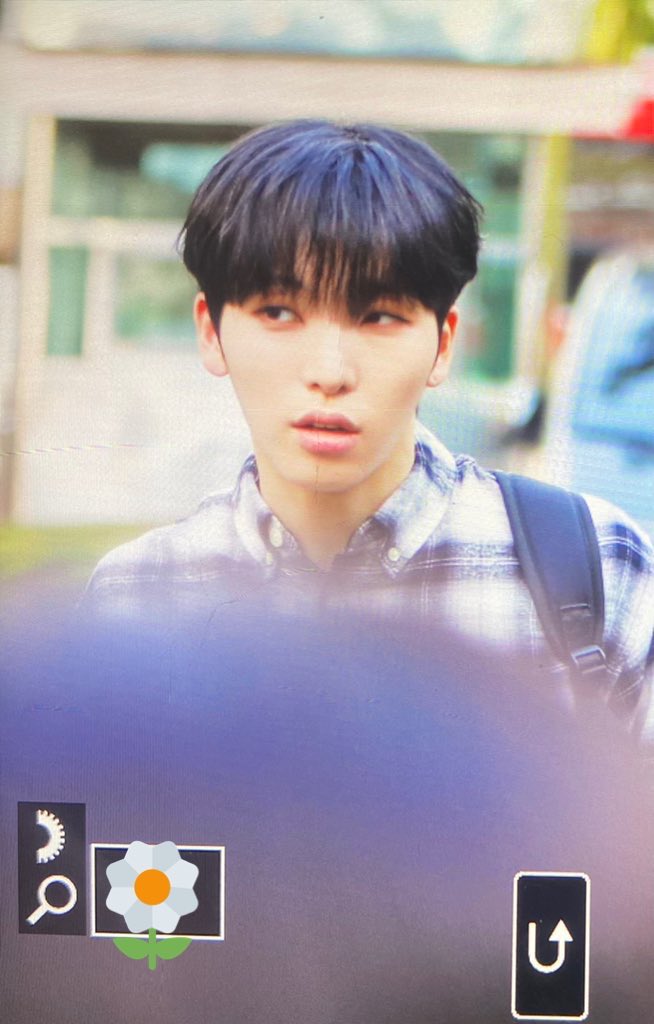 BD96_'s tweet photo. 220923✿뮤뱅 출근 pre
#oneus #원어스 #seoho #서호 #이서호 #ソホ https://t.co/BpCVhePrBc