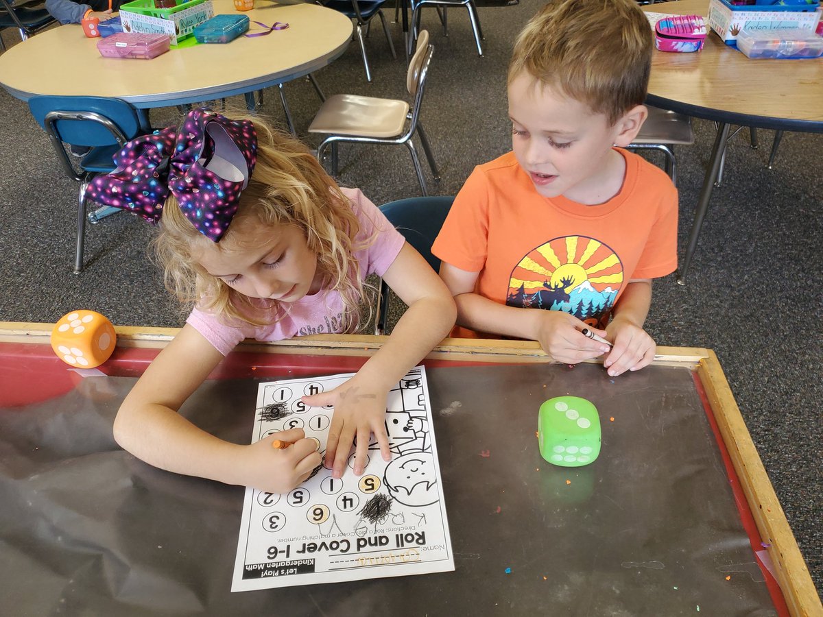 MissDauby's tweet photo. We had a lot of fun learning how to play a new math game today! 🎲#WeAreMG https://t.co/0JoJeBoTDZ