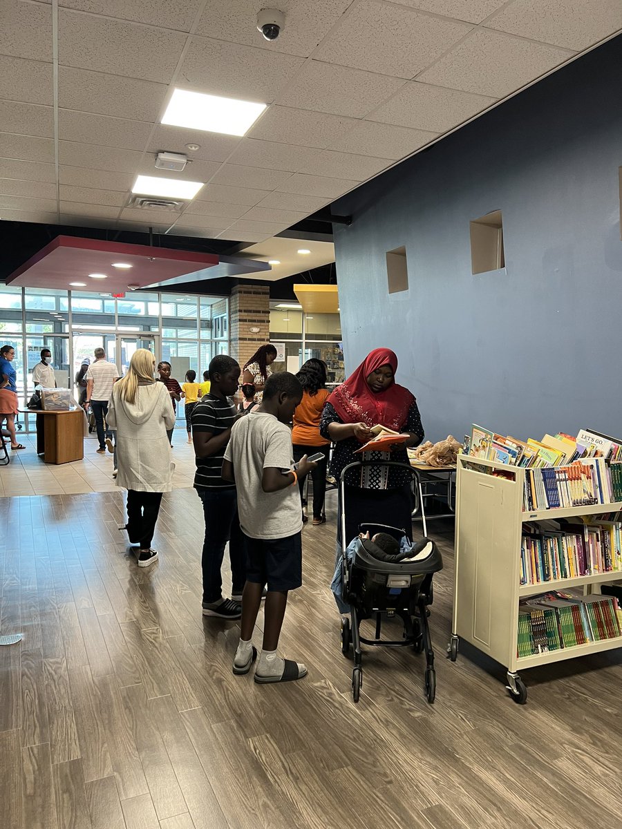 tinacruickshank's tweet photo. @ForestLnAcademy staff was #AllInSync tonight for Literacy Night! Thank you staff for your hard work! #risdbelieves #risdgreatness #FLAinsync https://t.co/q6v8Ki2Ton