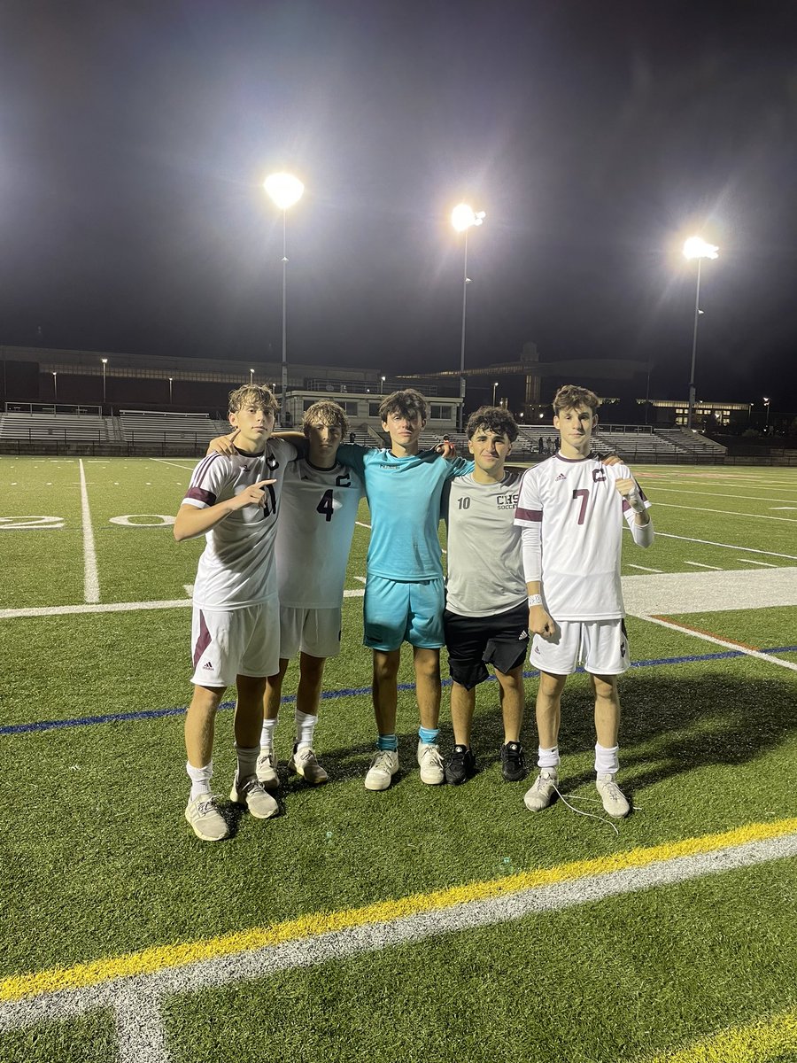 CHSBoysSoccer_'s tweet photo. 3-0 win against #1 team in the MVC North Andover. Goals by McGann, Lavin, and Kobrenski. Arakelian with all 3 assists and McNally with the clean sheet. Onto GD on Saturday. https://t.co/cTg7fZRNZI