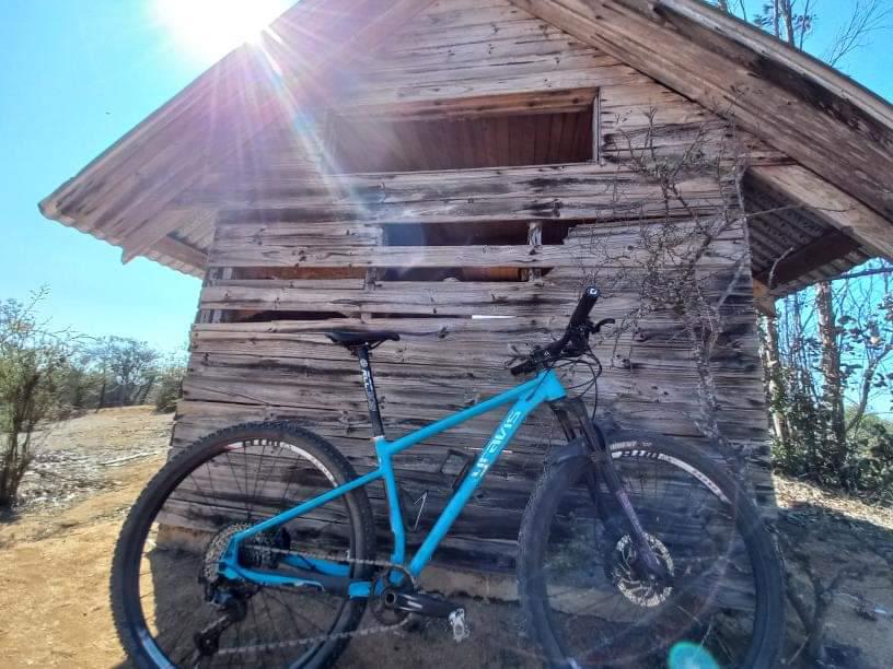 SolangeWerb's tweet photo. Bici ROBADA en Casablanca esta semana.MTB GRAVIS muy pocas de la marca. DIFUNDIR puede estar en cualquier ciudad! Contacto IG Nicolas Soto @tinto_mtb // @laestrellavalpo @sitiodelsuceso @Quintavision @PDI_CHILE @Carabdechile  @Cooperativa @Municasablanca https://t.co/uLRfcWHvx4