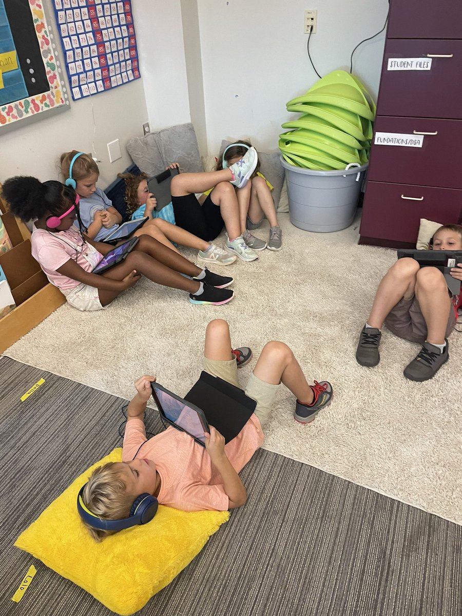 Math learning stations in full swing! 🧮 #gvfeeling <a href="/ConcordGV/">Concord Elementary</a>