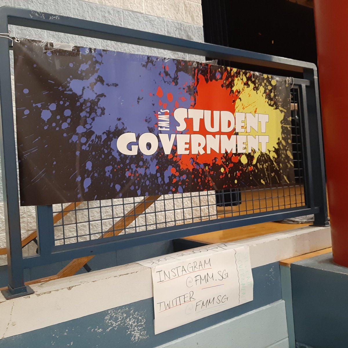 FMMtweets's tweet photo. 1/8 β An AMAZING afternoon of #studentengagement as our @FMMSG_ hosted the annual #ClubFair with dozensbif club offerings! Check out @FMMSAC πβ½οΈππ₯π & Mural Committee π¨
@robinsonwek3 @MrDeFreitasFMM #theFMMdifference https://t.co/1sO4beEfEl