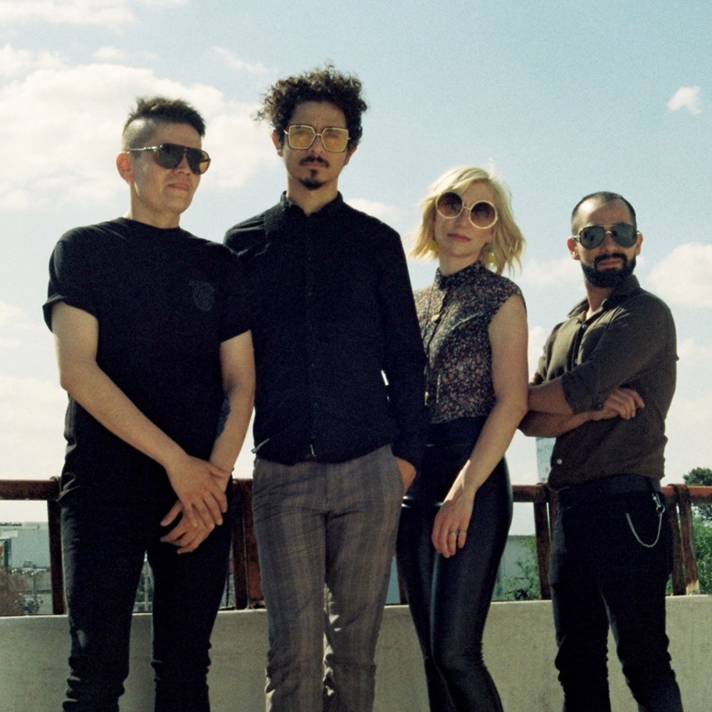 Prepárate para navegar en lo más nuevo de la escena emergente en #Tracker909 y disfruta de @ArbbyOficial <a href="/CUARTOREY_MX/">CUARTO REY</a> <a href="/Neemamusic/">Neema</a> <a href="/peninsulasound/">Peninsula</a> <a href="/YinyangersB/">Yinyangers</a> Oliverto 98, Orlando Mon Amour, Verum West y más

Con <a href="/mariipeanuts/">Peanuts</a> <a href="/danylagarza/">Dany La Garza</a> 
Hoy 8PM x FM o ibero909.fm