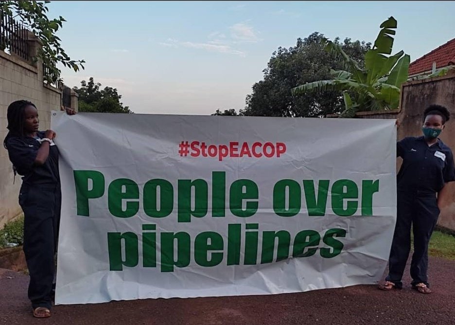 256nupsoldier's tweet photo. When a leader does not address the problem.The problem becomes the leader&amp;the leader becomes the problem.@KagutaMuseveni  is the problem of #Uganda who steals,kills&amp;destroys our country #ENDM7Dictatorship @EUinUG @usmissionuganda @Europarl_EN @StateDept @EU_Commission #STOPEACOP https://t.co/E1P1UakJGM
