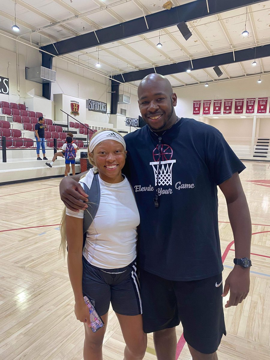 ATTABBall's tweet photo. Late post: Sunday Workouts &amp; Open Run @RWayy05 came from miles away. Truly did not disappoint. Quick first step + left handed. #KeepGoing @TSHLadyLions @evgeeker @deltareport1 @CoachTReed https://t.co/1eVZQafNXV