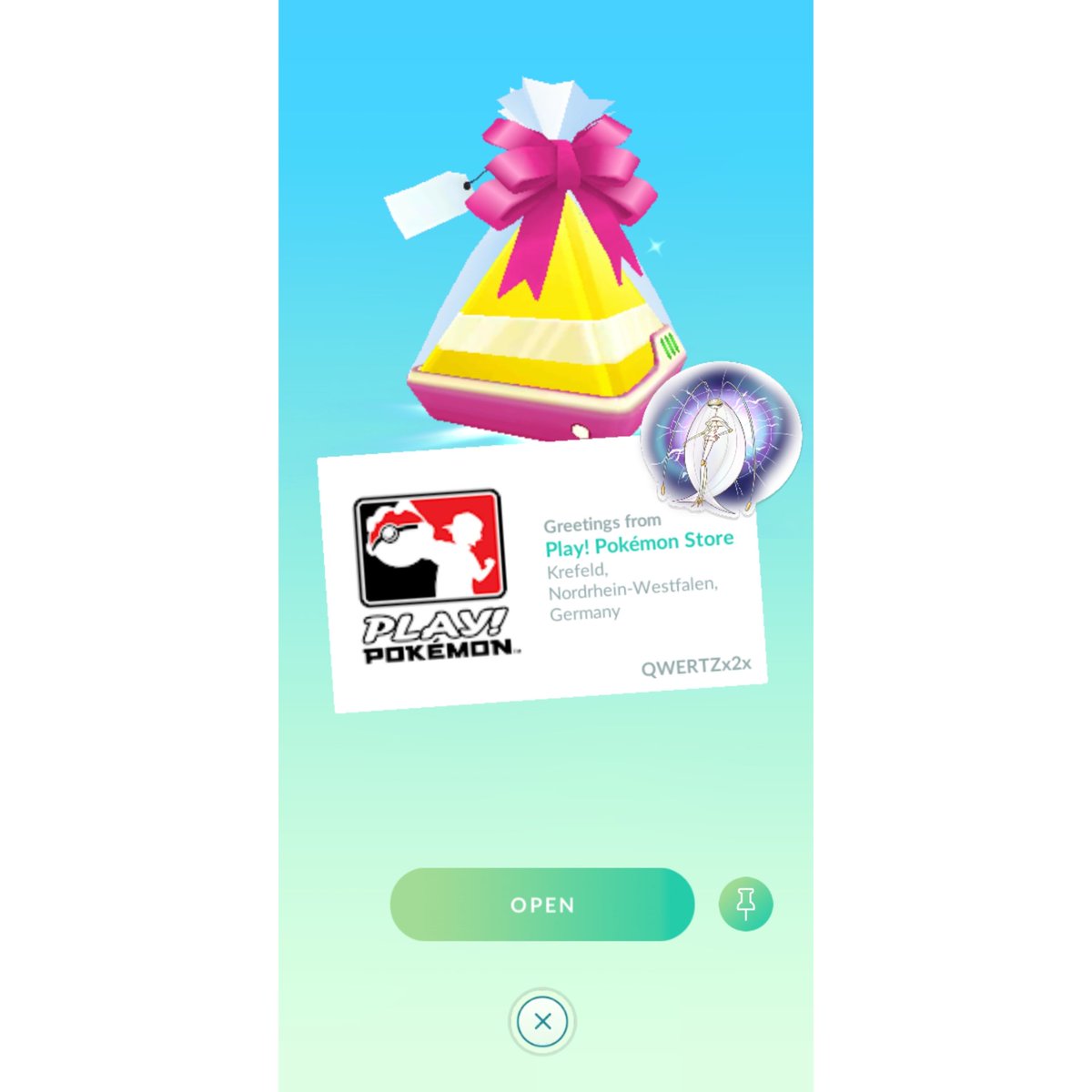 jen_deslauriers's tweet photo. STICKERSSSSSSSSS !!! tysm opa 💕 i know you looooove to send me stickers tbvc @QZxyx 🤓😇😘 #PokemonGO #PokemonGOgifts #PokemonGOfriends #stickerme https://t.co/Y8k492MOde