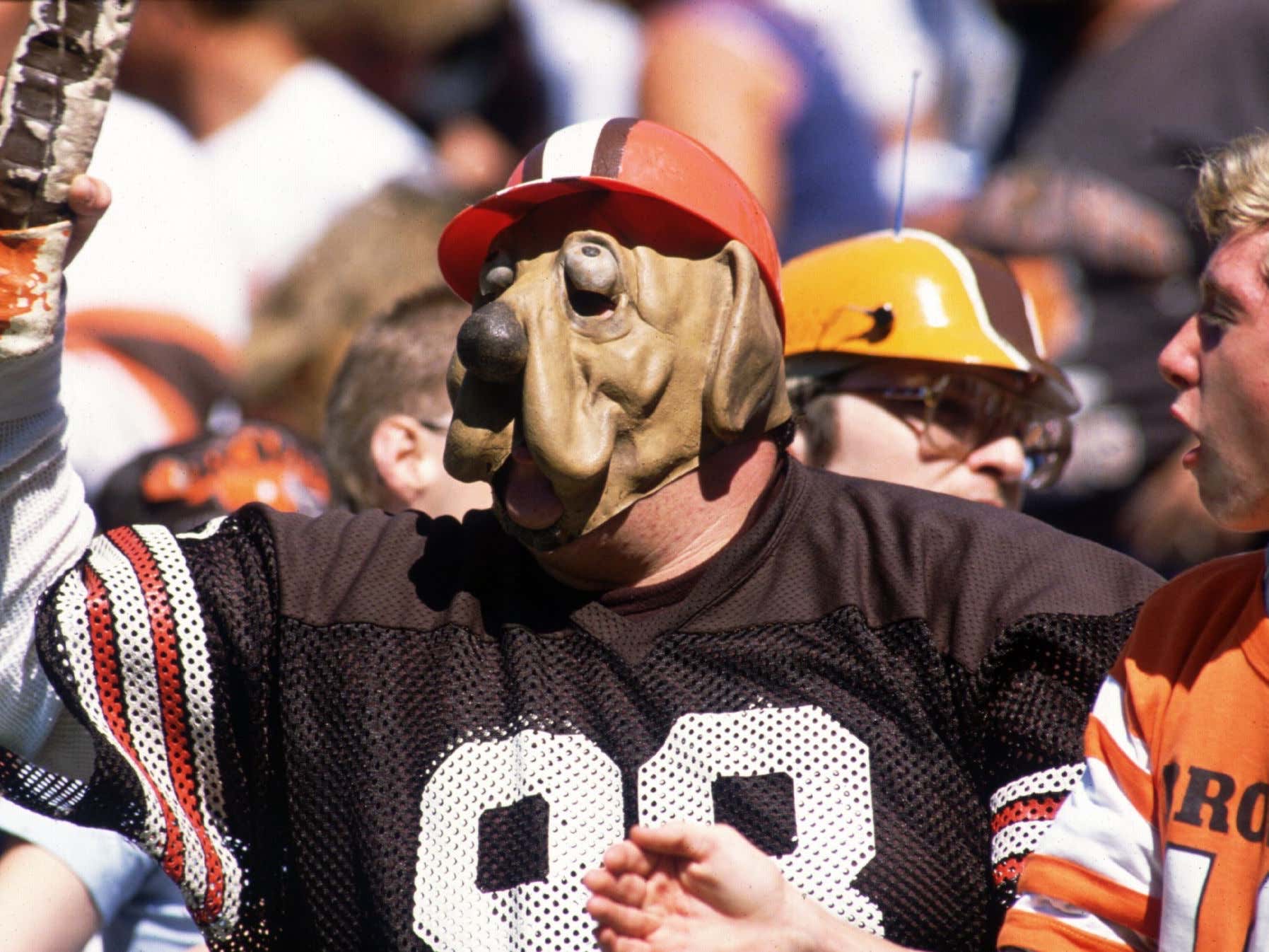 Barstool Sports on Twitter "It Is Not A Full House In Cleveland