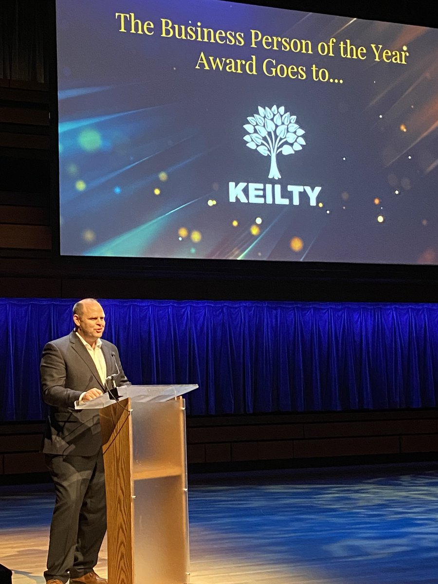 ChamberYGK's tweet photo. Congratulations to the Business Person of the Year 🤩 @AJKeilty of @Keilty at the #ygkbea22 🙌🏼👏🏼🥂 https://t.co/6LUq5RBfKp