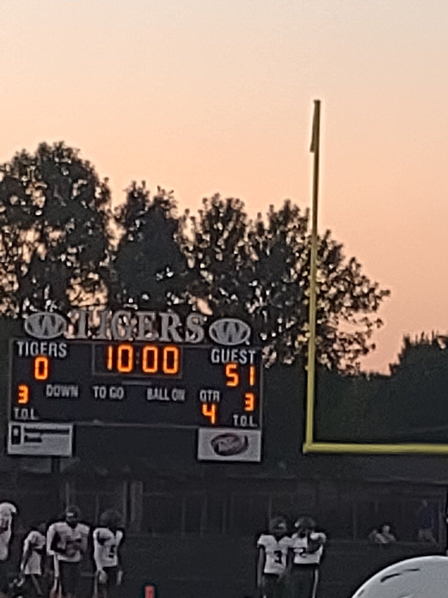 Coach Tim Wylie (@coachtimwylie) on Twitter photo Big time congrats to the 8th grade <a href="/Blue_Ridge_FB/">Blue Ridge Football</a> <a href="/BlueRidgeMS/">Blue Ridge MS</a> who go on the road and stay undefeated. They beat Whitewright tonight, 52-0. The Tigers are now 3-0 for the season. Keep it rolling Tigers. #Value #CloseTheGap Big time congrats to the 8th grade <a href="/Blue_Ridge_FB/">Blue Ridge Football</a> <a href="/BlueRidgeMS/">Blue Ridge MS</a> who go on the road and stay undefeated. They beat Whitewright tonight, 52-0. The Tigers are now 3-0 for the season. Keep it rolling Tigers. #Value #CloseTheGap