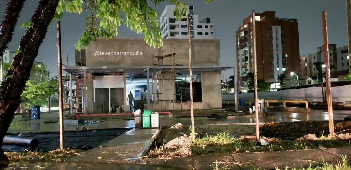 deimerespinoza_'s tweet photo. Barranquilla se consolida como eje de reactivación económica.

Restaurantes a punto de abrir:
- 7mo McDonald’s
Ubicación: Carrera 53 # 98 https://t.co/7lv6ygxgTU