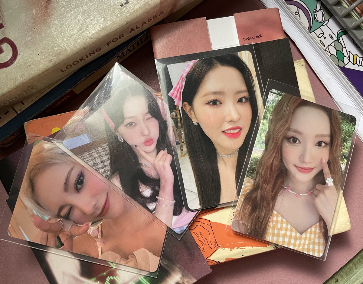 somethngforcat's tweet photo. #colgatemail ๐
May dumating ulit ๐ซฃ @papermooncart thank you so much! Ang ganda ng packaging and the yves pokemon trading card freebie 10/10 https://t.co/cjzZkVqvyi
