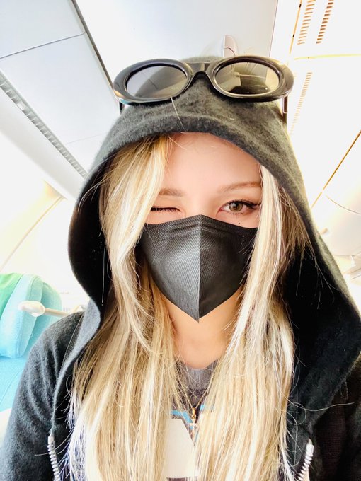 뭉치! 잘 다녀올게용✈️💞 https://t.co/Sm0uCNbxfv<a href="/tag/%EC%A0%84%EC%86%8C%EB%AF%B8"class="tags"><span>#전소미</span></a><a href="/tag/theblacklabel"class="tags"><span>#theblacklabel</span></a><a href="/tag/somi"class="tags"><span>#somi</span></a><a href="/tag/queensomiisback"class="tags"><span>#queensomiisback</span></a><a href="/tag/s"class="tags"><span>#s</span></a>