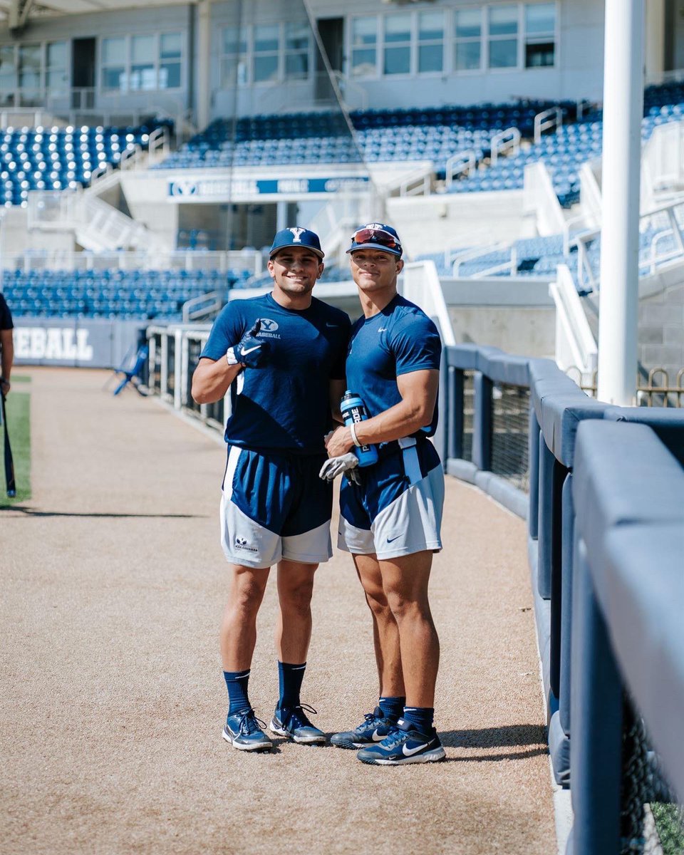 BYUBaseball's tweet photo. Our favorite days☀️⚾️  

#GoCougs #ActwithHonor https://t.co/OyznSZiiAi