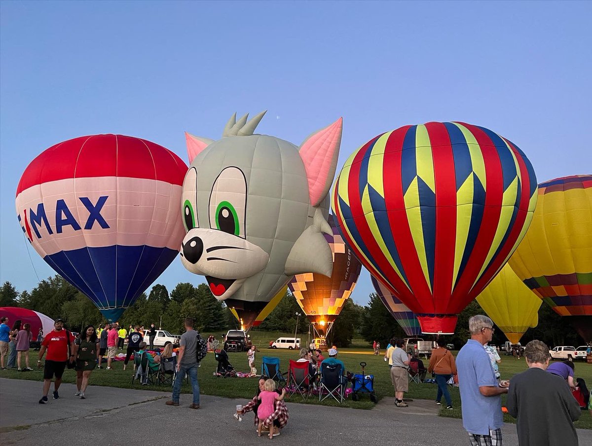 We had a great time at <a href="/makevention/">Makevention</a> and <a href="/SCIKiwanis/">SCI Kiwanis</a> Balloon Fest! Thank you to <a href="/teamthrust1501/">FRC Team 1501</a> for lending us their robot since we don’t have access to ours #friendswithrobots #finfam #omgrobots