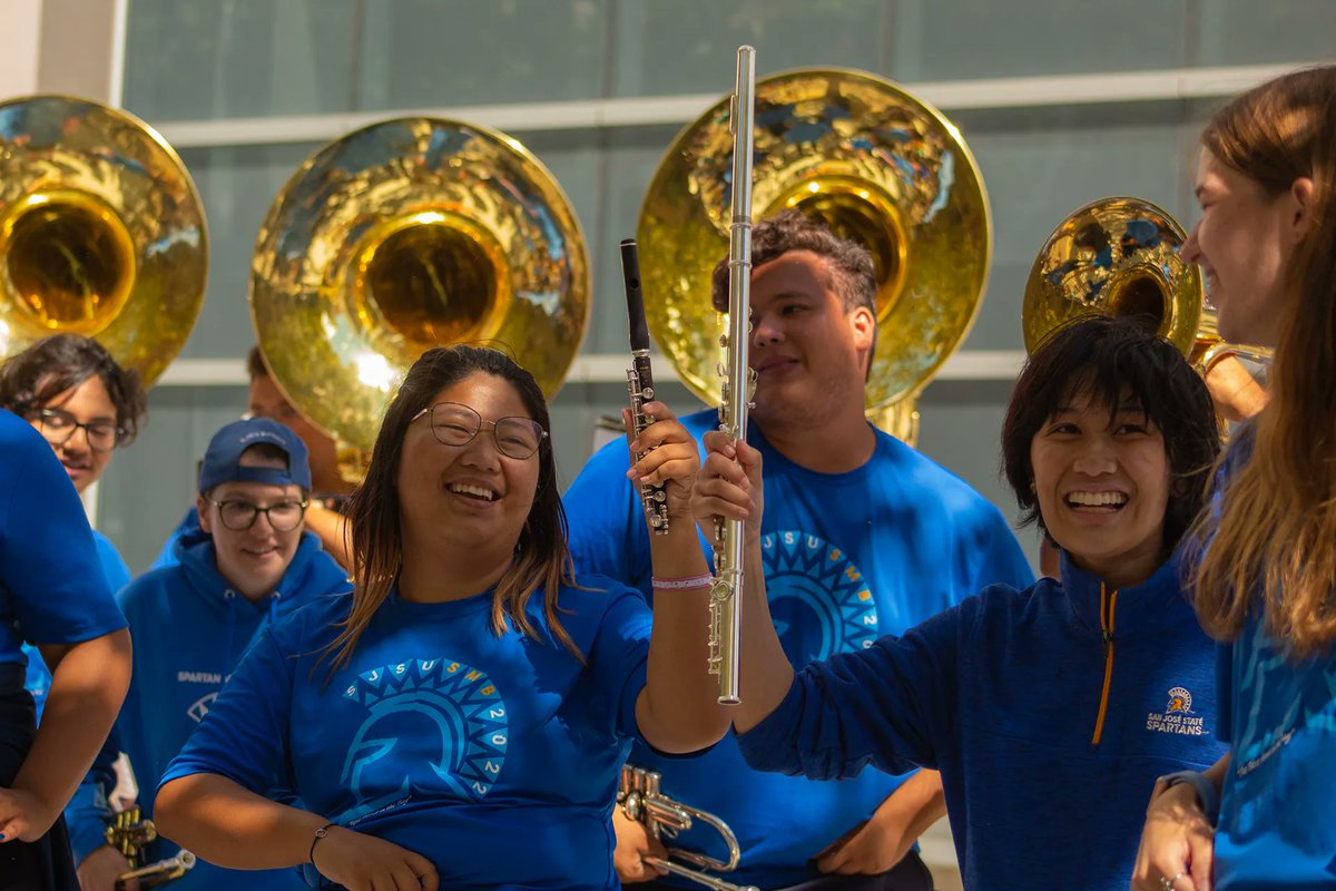 SJSUBands's tweet photo. Thank you for having us @vivacallesj!
#VivaCalleSJ #VCSJ #BuildingCommunityThroughFun
📷 Hana Garcia https://t.co/S3l4Ehoj21