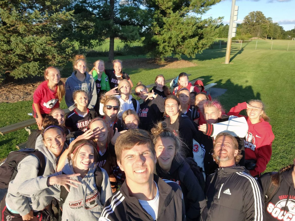 DBaronSoccer's tweet photo. On a bright sunny day the Lady Barons win 9-1 over Garrett to push our record to 11-3! ⚽️Goals scored Charity Lewis 3, Riley Exford 2, Jaylin Carroll 2, Katie Witte and Zoe Reed 1 each. ⚽️Assist go to Carroll 3, Lewis 2, and Reed 1. 🔥⚽️ALWAYS TOGETHER⚽️🔥 https://t.co/hBhSMuFoYB